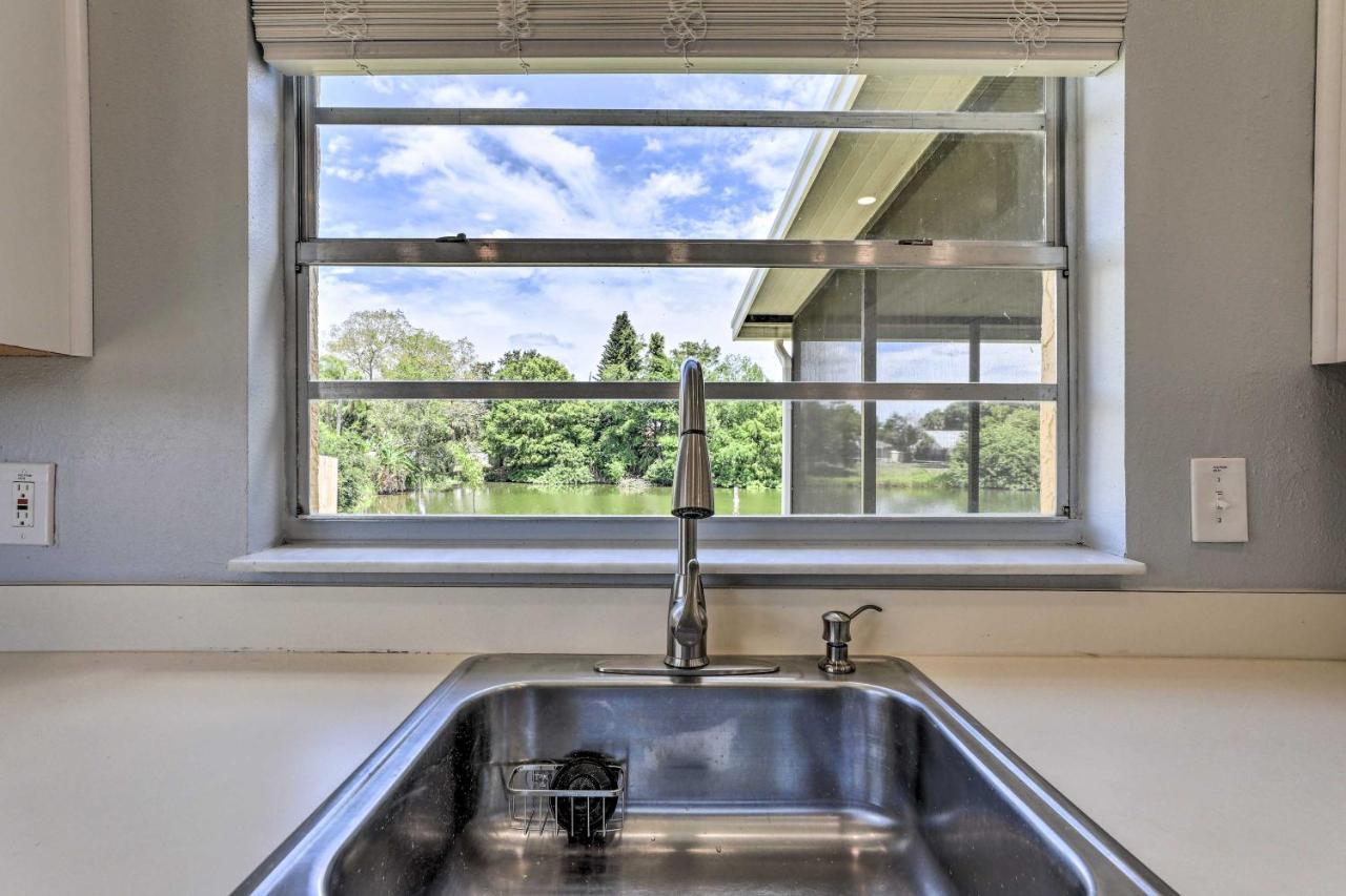 Lanai And Pond At Tranquil Bradenton Retreat! Villa Bagian luar foto